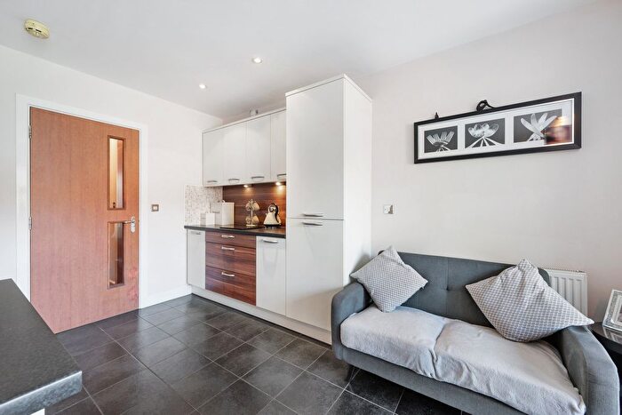 4 Bedroom Town House For Sale In Belmont Road, Gatley, SK8