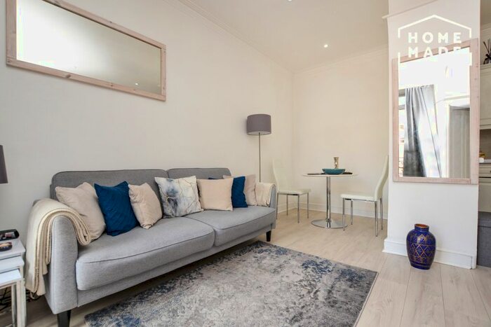 1 Bedroom Flat To Rent In Roland Gardens, South Kensington, SW7