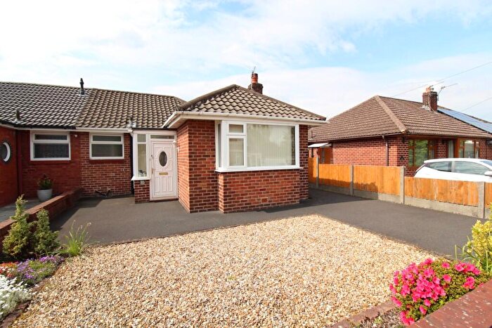 2 Bedroom Semi-Detached Bungalow For Sale In Glamis Road, Leyland, Lancashire, PR25