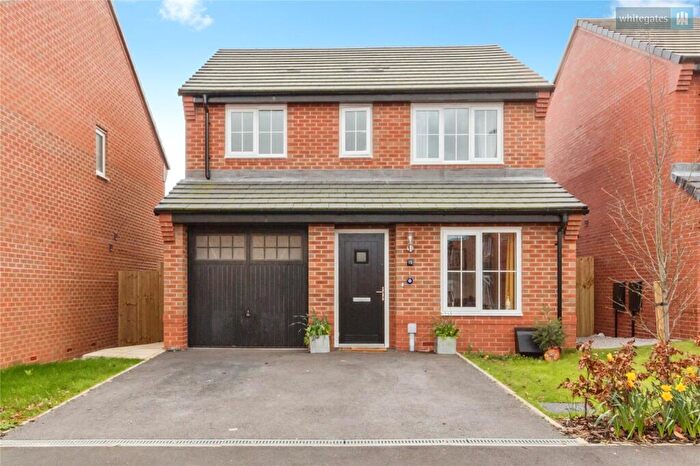3 Bedroom Detached House For Sale In Shaw Bank Place, Crewe, Cheshire, CW1