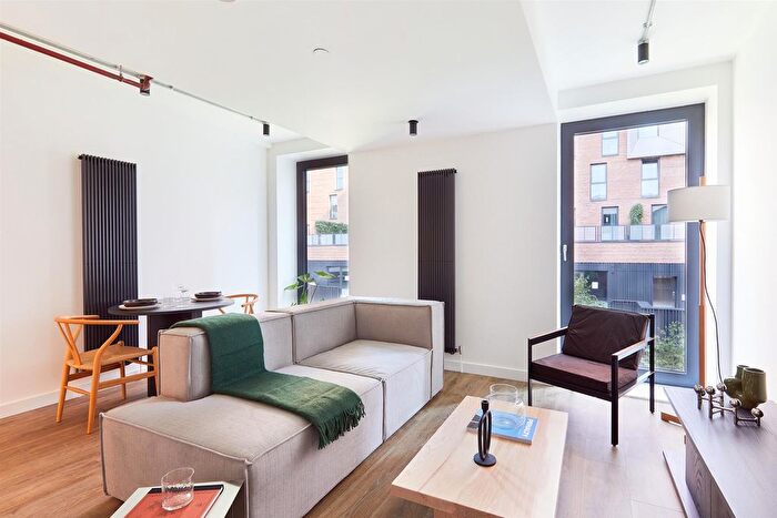 2 Bedroom Flat To Rent In Kampus, Piccadilly, M1