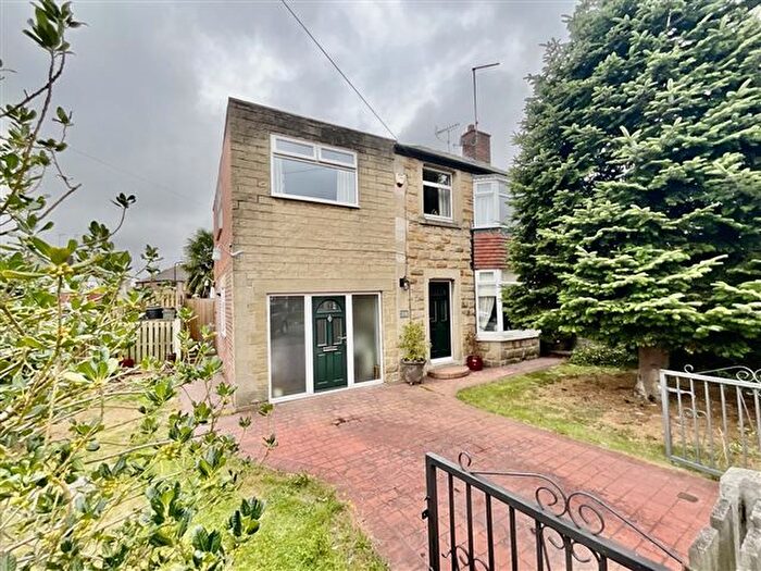 4 Bedroom Semi-Detached House For Sale In Hastilar Road South, Sheffield, S13