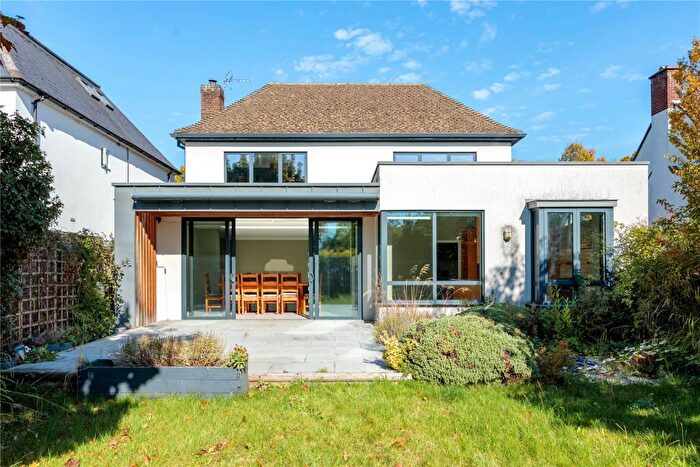 4 Bedroom Detached House For Sale In Sunderland Avenue, Oxford, Oxfordshire, OX2