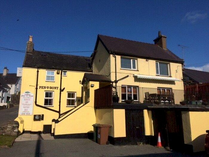 4 Bedroom Detached House For Sale In Sarn Mellteyrn, Gwynedd, LL53