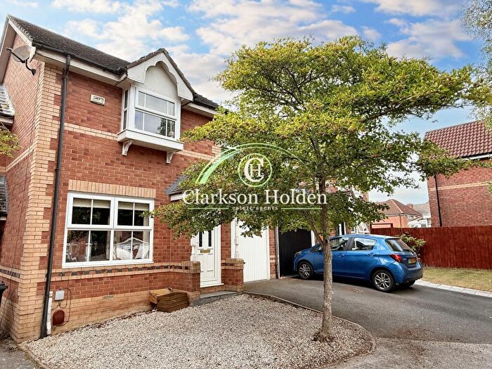 3 Bedroom Semi-Detached House For Sale In Rowangate, Fulwood, Preston, PR2