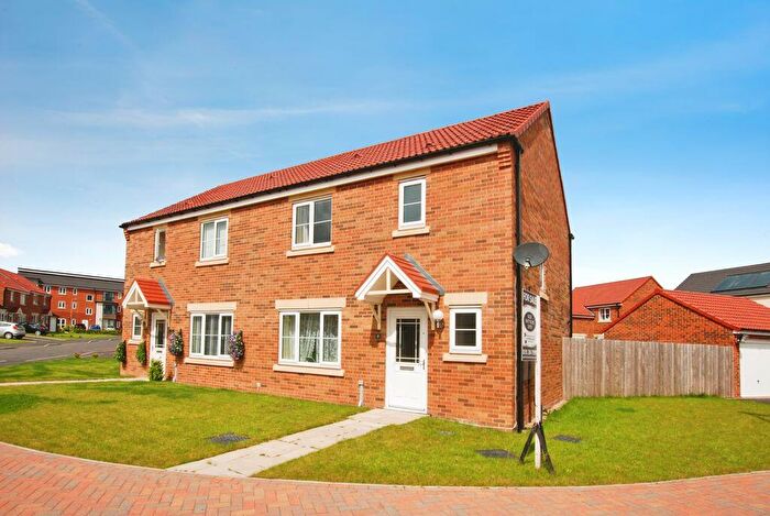 3 Bedroom Semi-Detached House To Rent In Dunnock Place, Wideopen, NE13