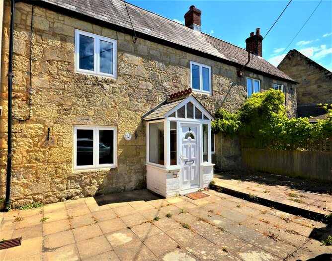 2 Bedroom Cottage To Rent In High Street, Niton, Ventnor, PO38