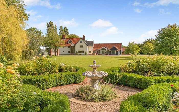 6 Bedroom Detached House For Sale In Mill Lane, Pulham Market, Diss, Norfolk, IP21