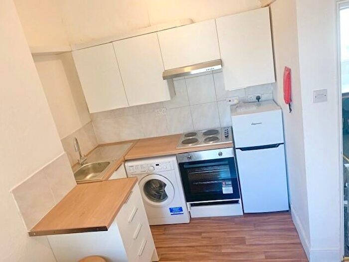 2 Bedroom Apartment To Rent In Glynrhondda Street, Cardiff(City), CF24