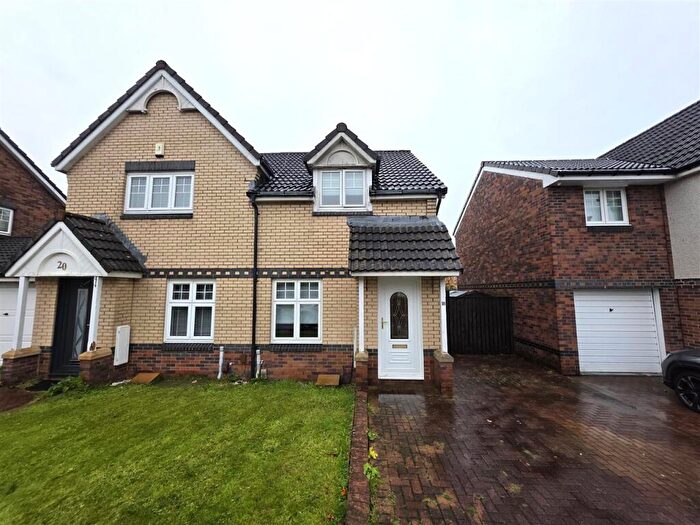 2 Bedroom Semi Detached House To Rent In Brookfield Drive, Robroyston, Glasgow, G33
