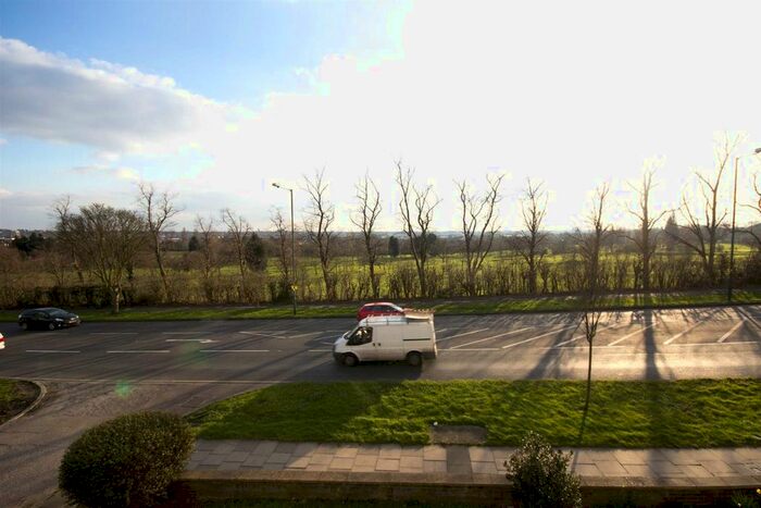 2 Bedroom Flat To Rent In Atherton Heights, Bridgewater Road, Wembley, HA0