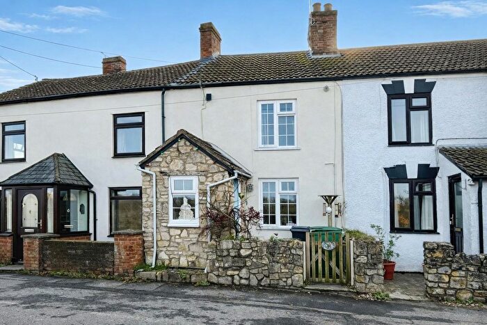 2 Bedroom Terraced House For Sale In Lynch Road, Berkeley, GL13