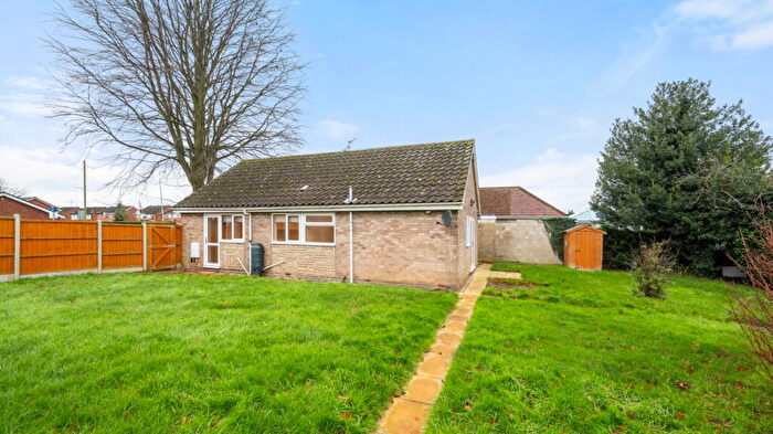 2 Bedroom Detached Bungalow For Sale In Dysart Road/Barrowby Gate In Grantham, NG31