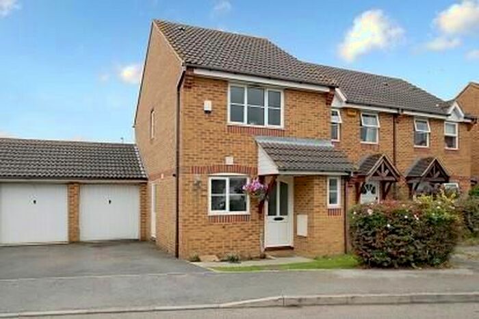 2 Bedroom Semi-Detached House To Rent In Partridge Walk, East Oxford, OX4
