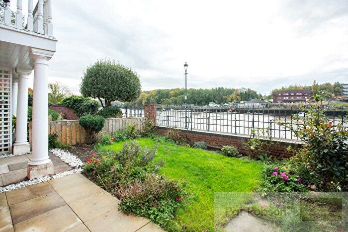 2 Bedroom Apartment To Rent In The Ropery, St Peters Basin, Newcastle Upon Tyne, NE6