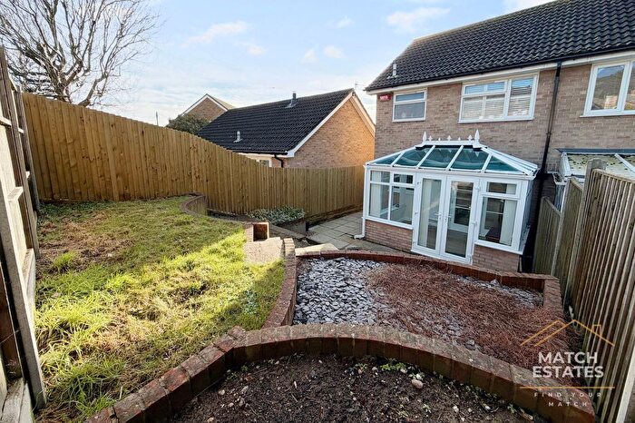 3 Bedroom Semi-detached House For Sale In Churchill Close, Folkestone, Kent, CT19