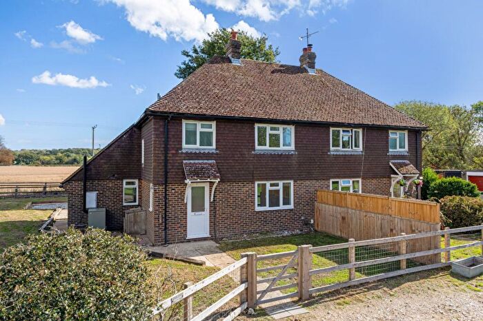 3 Bedroom Semi-Detached House To Rent In Angmering Park, Angmering, Littlehampton, West Sussex, BN16