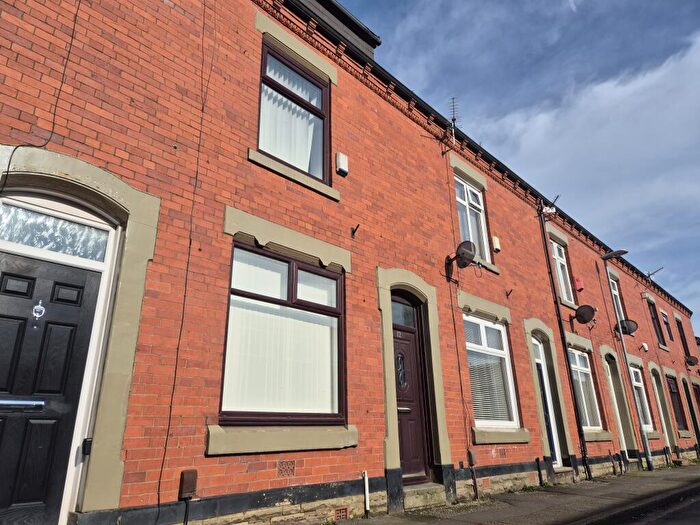 3 Bedroom Terraced House To Rent In Wales Street, Oldham, OL1