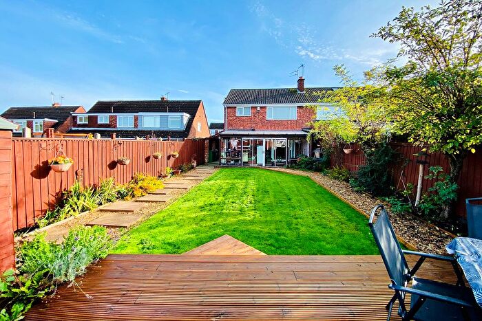 3 Bedroom Semi Detached House For Sale In Bignal Drive, Leicester Forest East, LE3