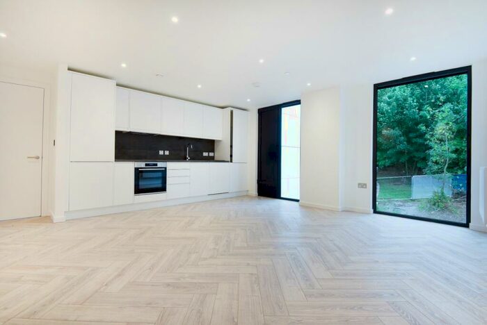 1 Bedroom Apartment To Rent In Avenue Heights, Highgate, N6