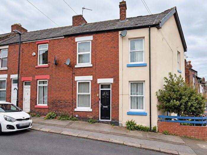 2 Bedroom Terraced House For Sale In Cross Myrtle Road, Sheffield, South Yorkshire, S2