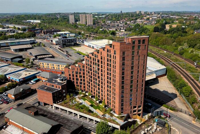 1 Bedroom Flat To Rent In Springwell Gardens, Springwell Road, Leeds City Centre, LS12