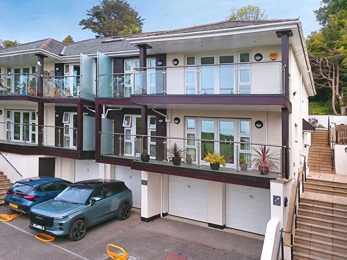 3 Bedroom Flat For Sale In College Road, Wolborough Hill, Newton Abbot, Devon., TQ12