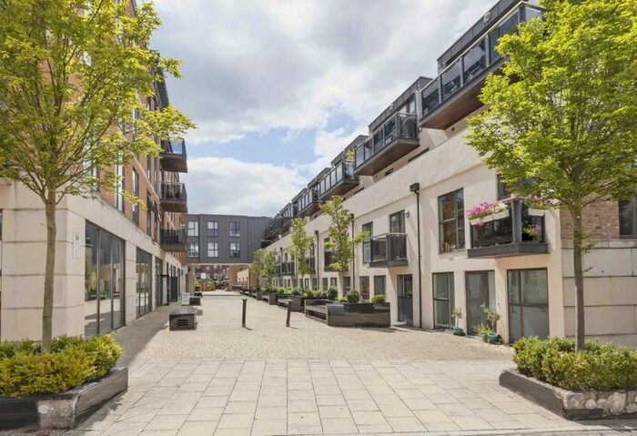 3 Bedroom Property To Rent In Old Post Office Walk, Surbiton, KT6