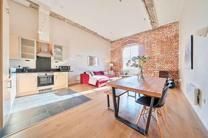 2 Bedroom Flat To Rent In Gunwharf Quays, Portsmouth, PO1