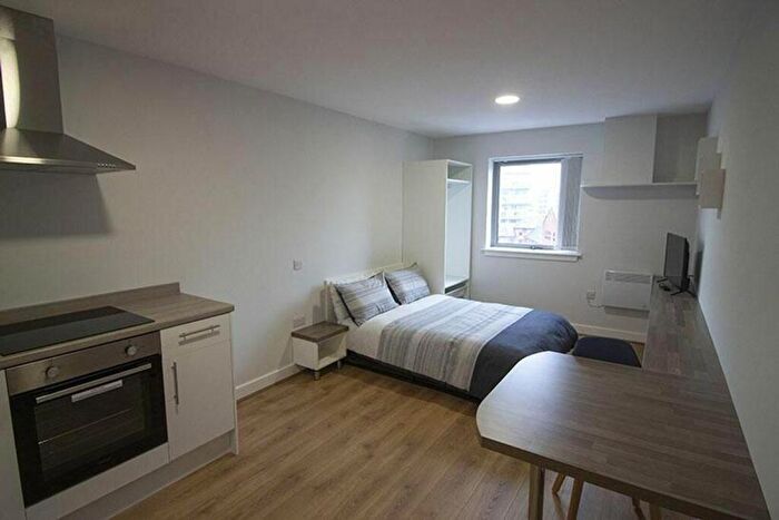1 Bedroom Flat To Rent In Clare Street, Nottingham, NG1