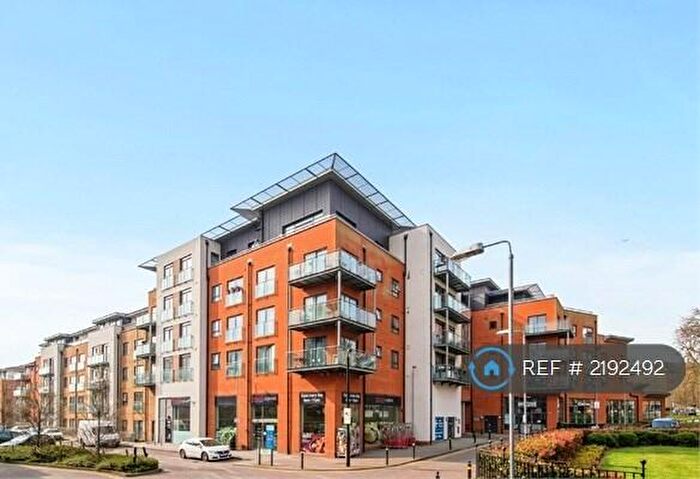 1 Bedroom Flat To Rent In Birdwood Avenue, London, SE13