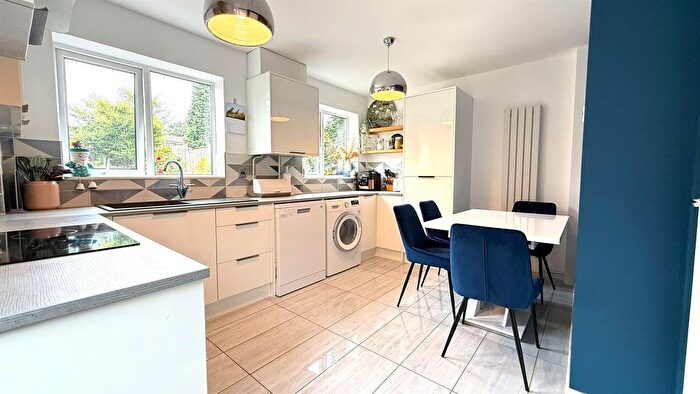 2 Bedroom Semi-Detached House For Sale In Cookes Croft, Birmingham, B31