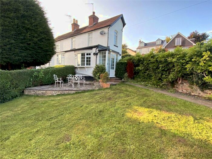 2 Bedroom End Of Terrace House To Rent In Holy Cross Green, Clent, Stourbridge, West Midlands, DY9