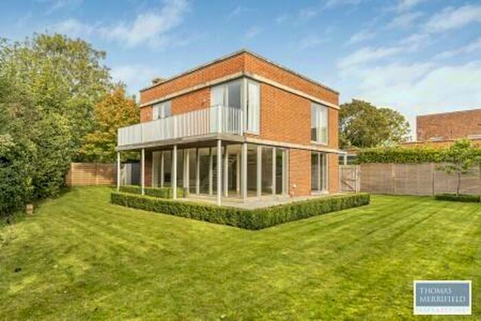 3 Bedroom Detached House To Rent In Trenchard Lane, Caversfield, Bicester, OX27