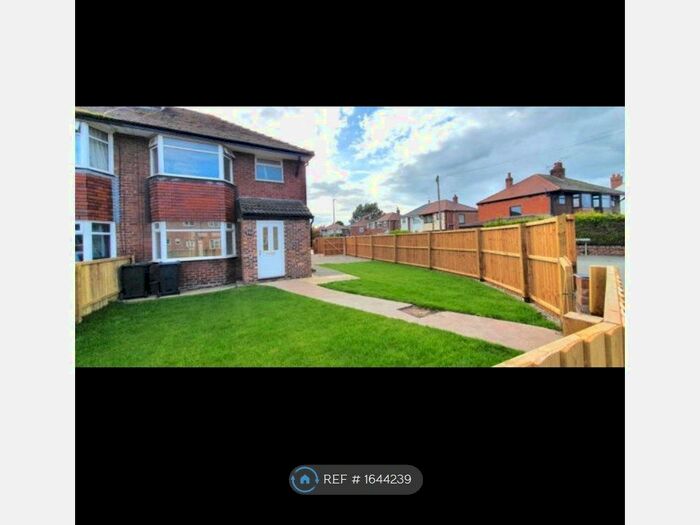 3 Bedroom Semi-Detached House To Rent In Cambridge Road, Ellesmere Port, CH65
