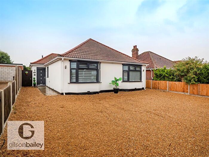 4 Bedroom Detached Bungalow For Sale In St. Williams Way, Norwich, NR7