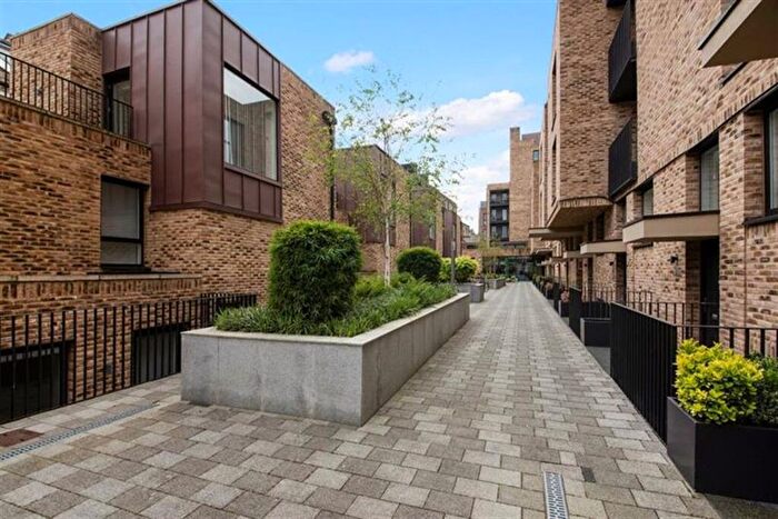 2 Bedroom Flat To Rent In Hand Axe Yard, King's Cross, St Pancras Place, London, WC1X