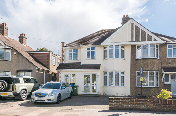4 Bedroom Semi-Detached House For Sale In Harland Avenue, Sidcup, DA15