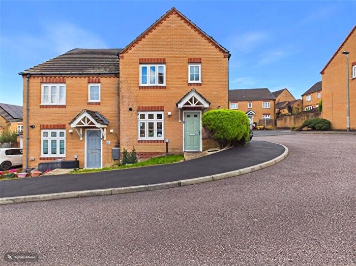 3 Bedroom Semi Detached House For Sale In Morton Drive, Torrington, Devon, EX38