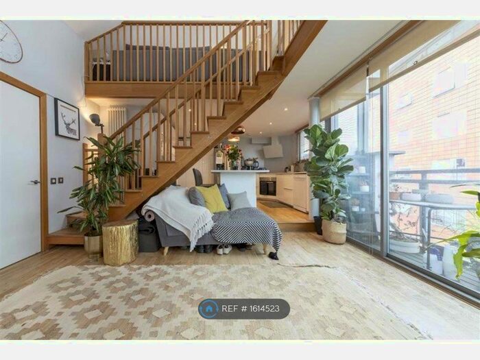 2 Bedroom Flat To Rent In Tanner Street, London, SE1