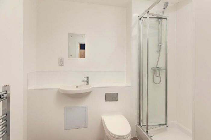 Studio To Rent In Bond Street, Bristol, BS2