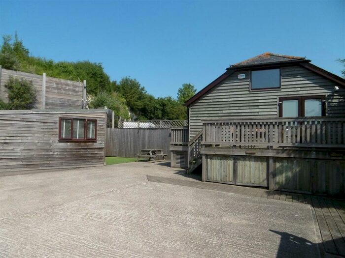 3 Bedroom Cottage To Rent In Shalmsford Bridge, Chilham, Canterbury, CT4