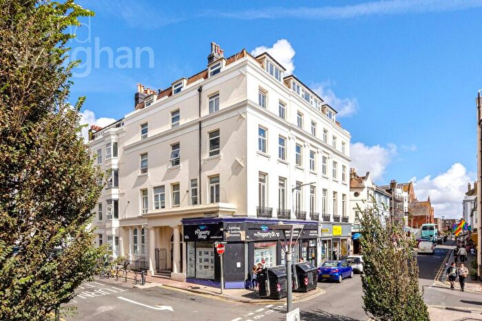 1 Bedroom Flat For Sale In Devonshire Place, Brighton, East Sussex, BN2