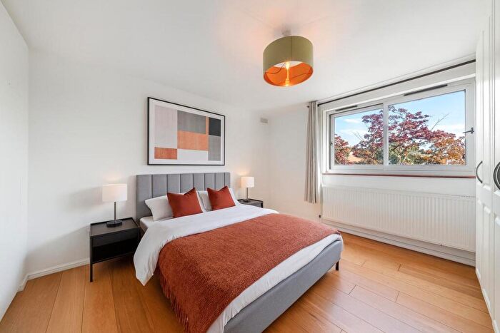 2 Bedroom Apartment To Rent In Antrim Grove, Belsize Park, NW3