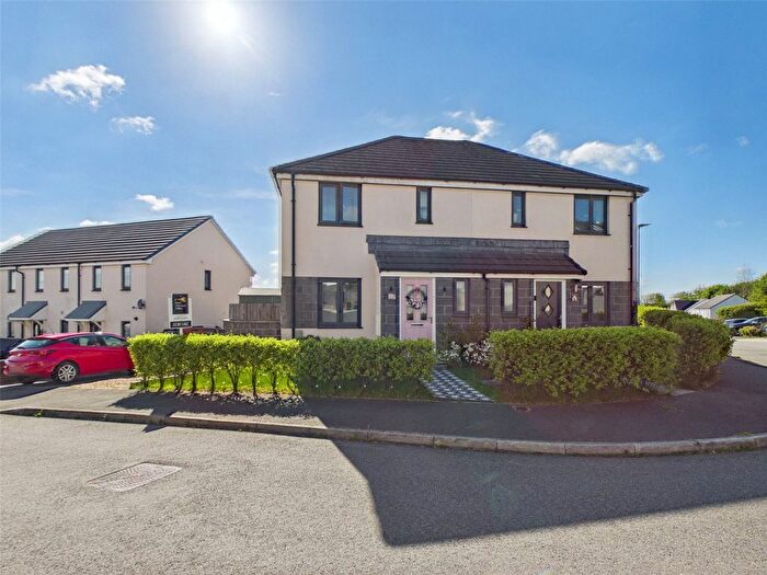 3 Bedroom Semi Detached House For Sale In Tanners Road, Bodmin, Cornwall, PL31