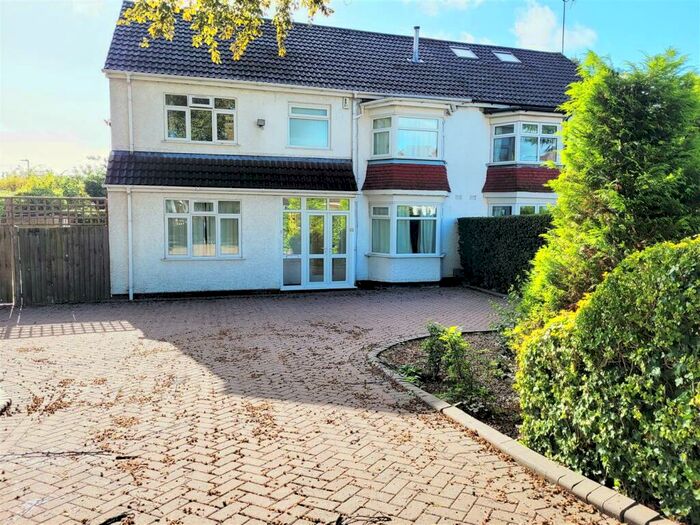 4 Bedroom Semi-Detached House To Rent In Manor Road, Streetly, Sutton Coldfield, B74
