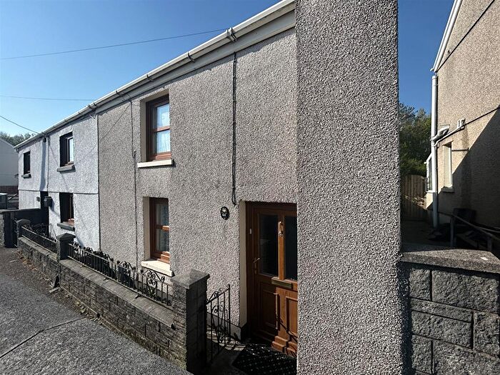 2 Bedroom Semi-Detached House For Sale In Castle Street, Loughor, Swansea, SA4