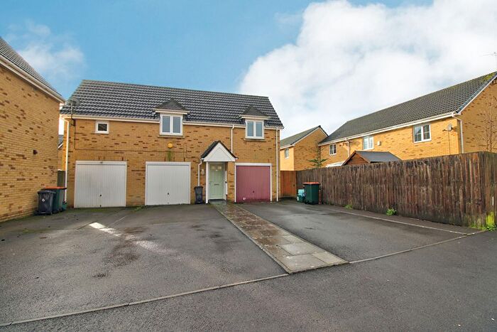 2 Bedroom Mews For Sale In Schooner Close, Newport, NP10