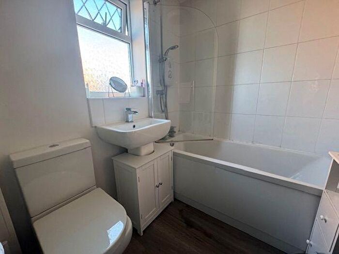 3 Bedroom Semi-Detached House For Sale In Rosewood Avenue, Higher Walton, PR5