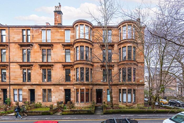 3 Bedroom Apartment For Sale In Hillhead Street, Hillhead, Glasgow, G12